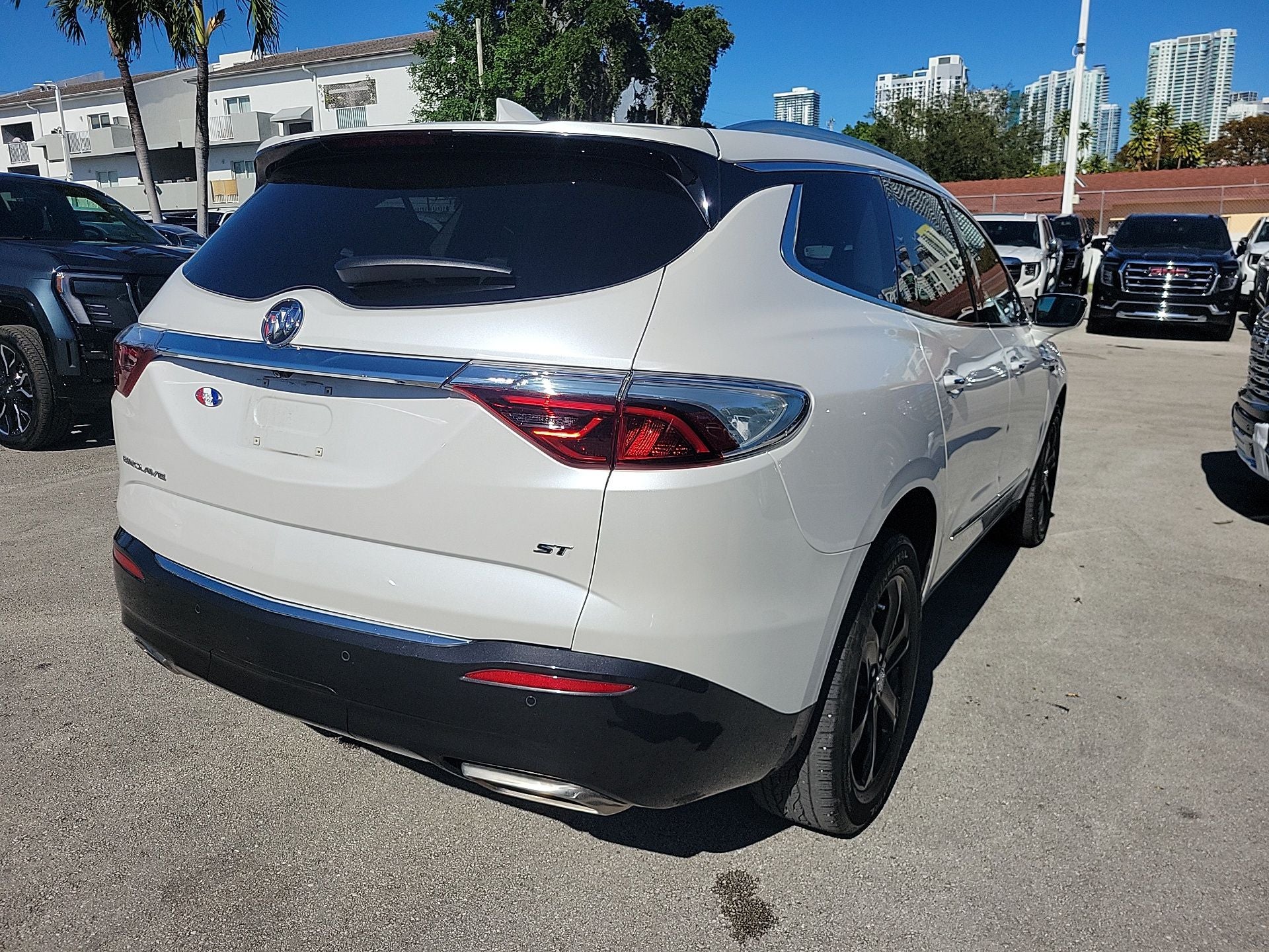 2024 Buick Enclave Essence