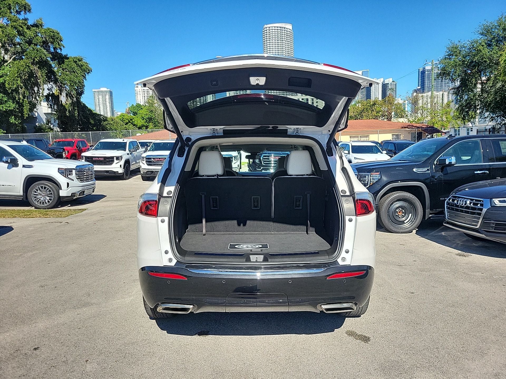 2024 Buick Enclave Essence