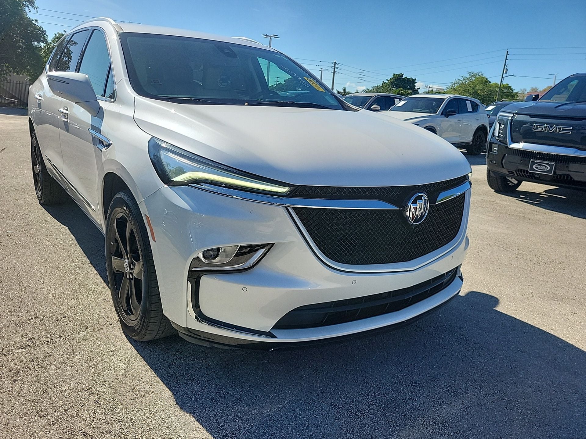 2024 Buick Enclave Essence