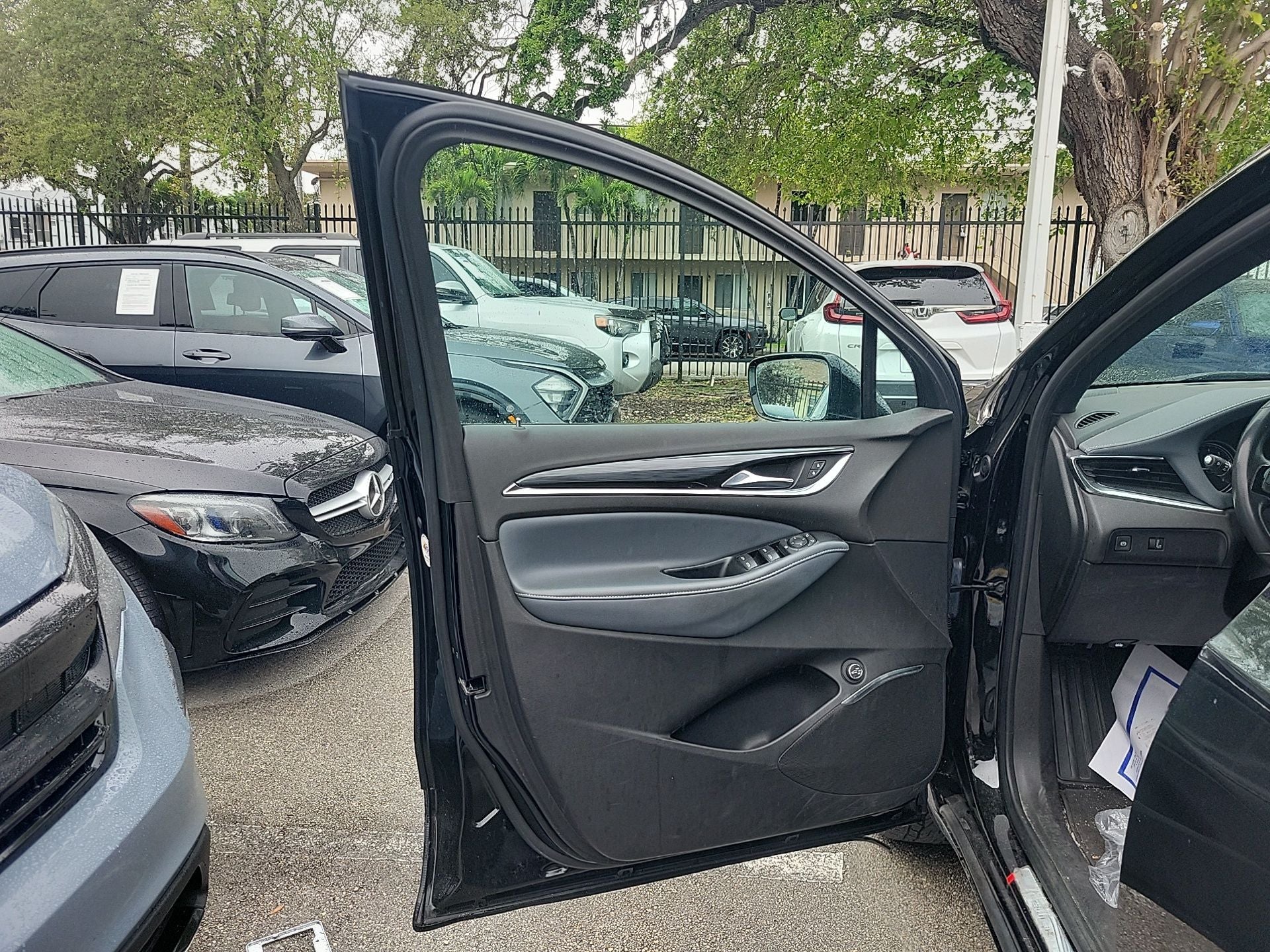 2024 Buick Enclave Essence