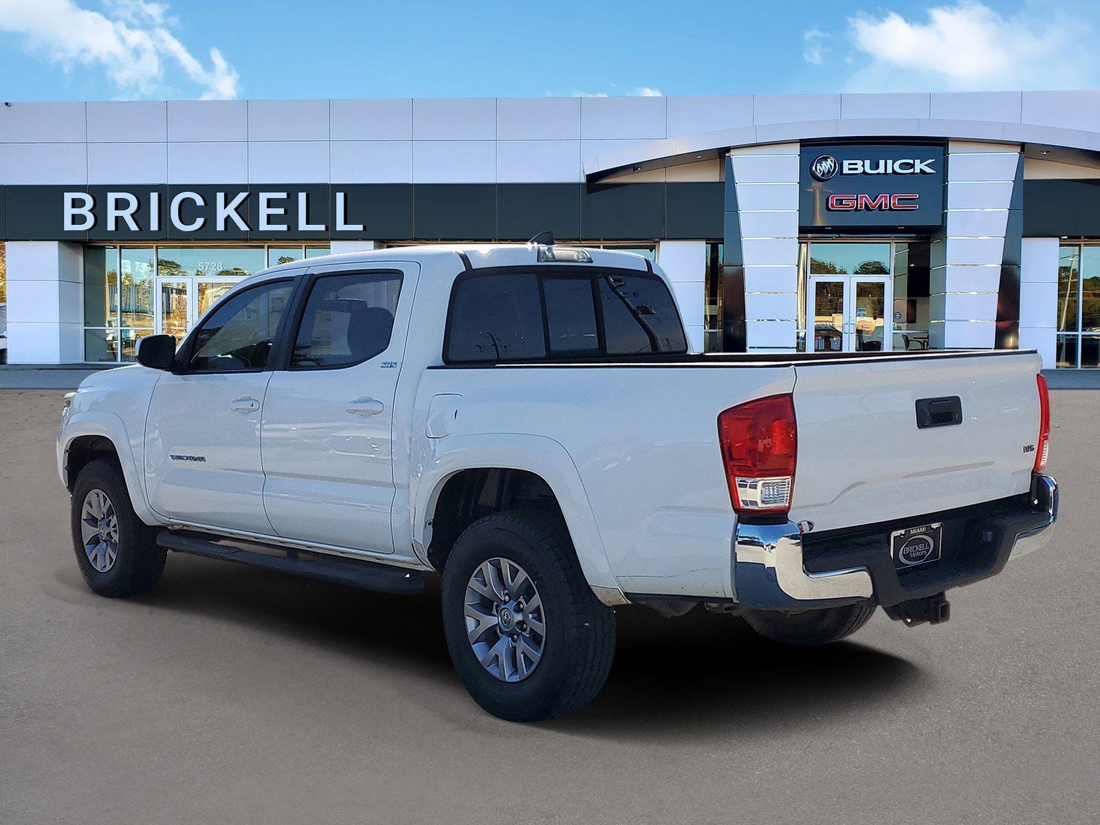 2017 Toyota Tacoma SR5 V6