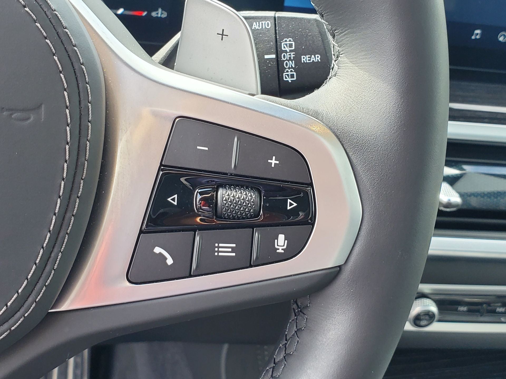 2025 BMW X5 sDrive40i