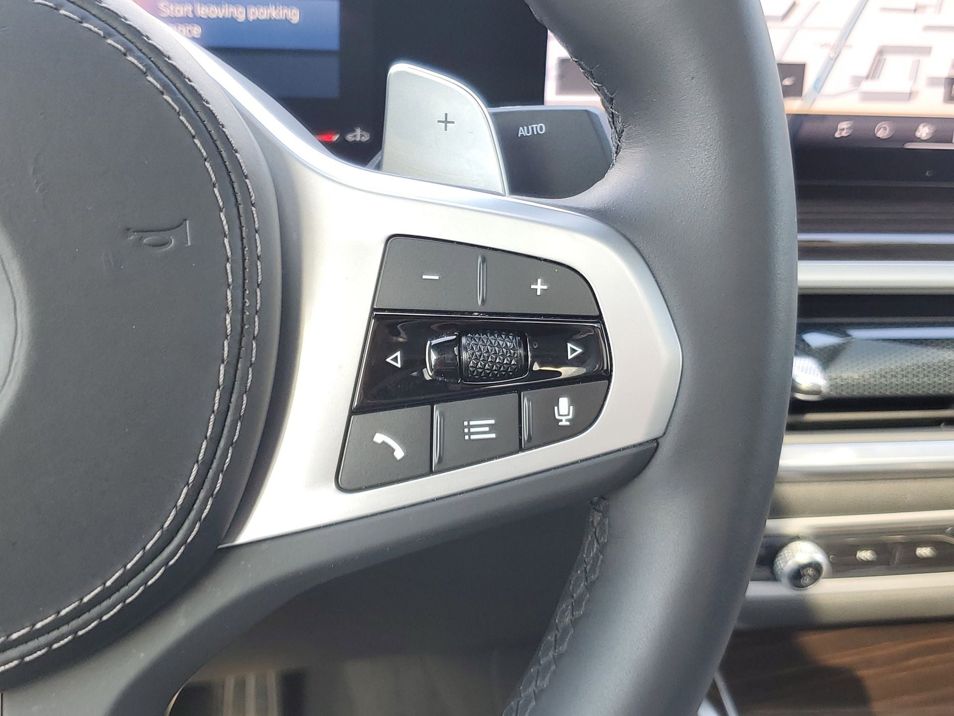 2024 BMW X6 xDrive40i