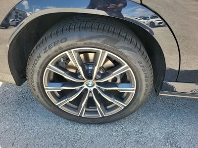 2025 BMW X6 xDrive40i