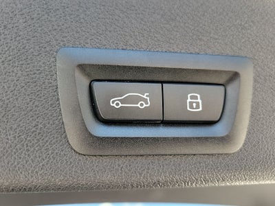 2025 BMW X6 xDrive40i