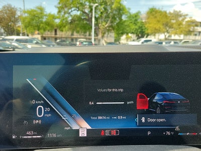 2025 BMW X6 xDrive40i