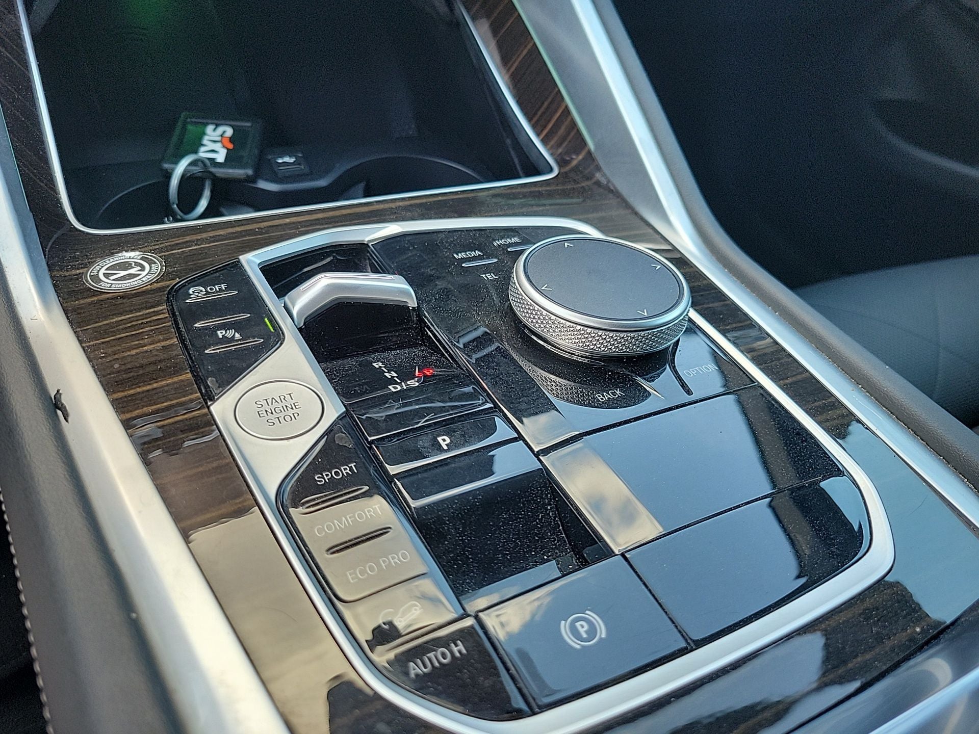 2025 BMW X6 xDrive40i