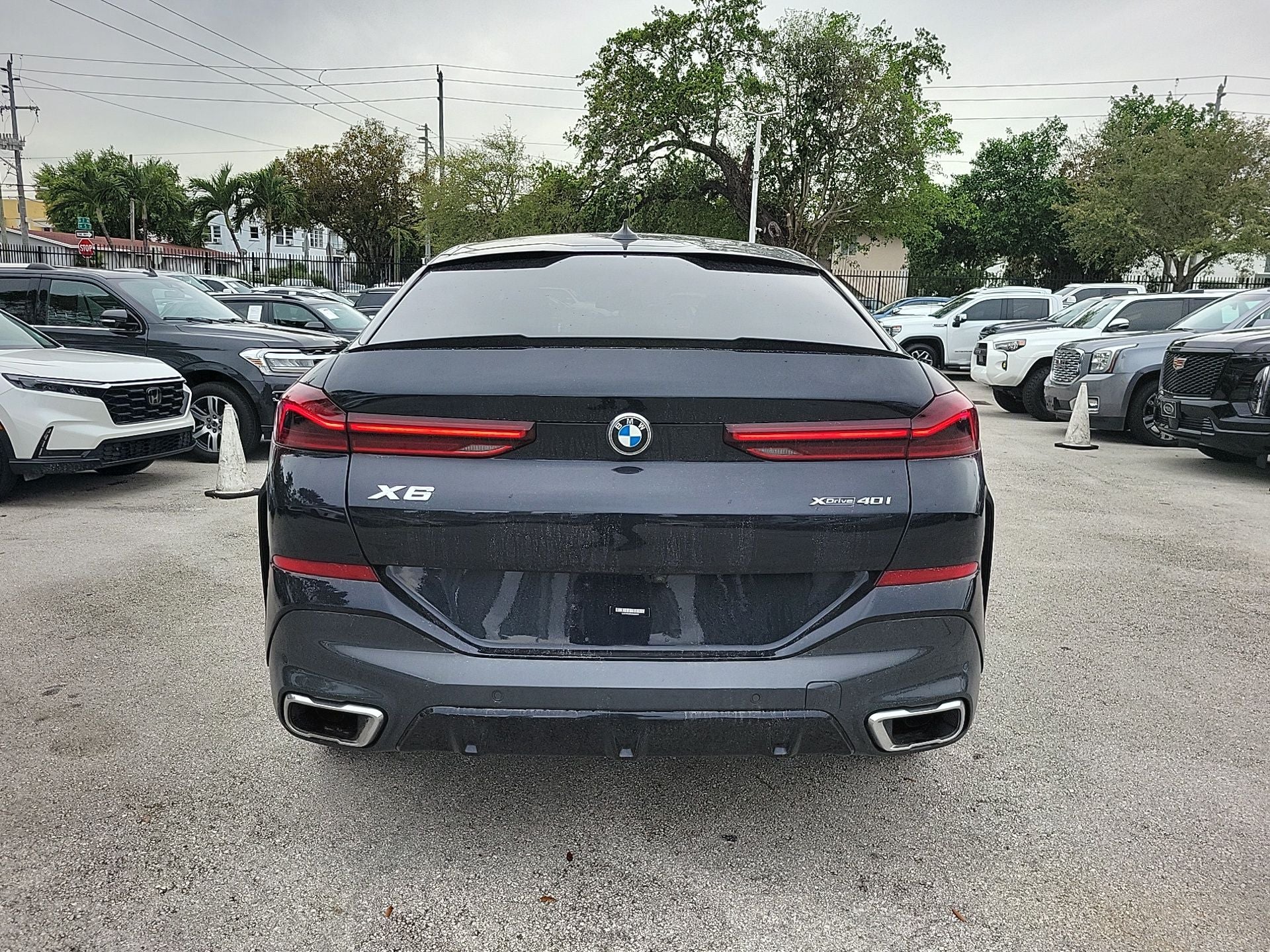 2022 BMW X6 xDrive40i