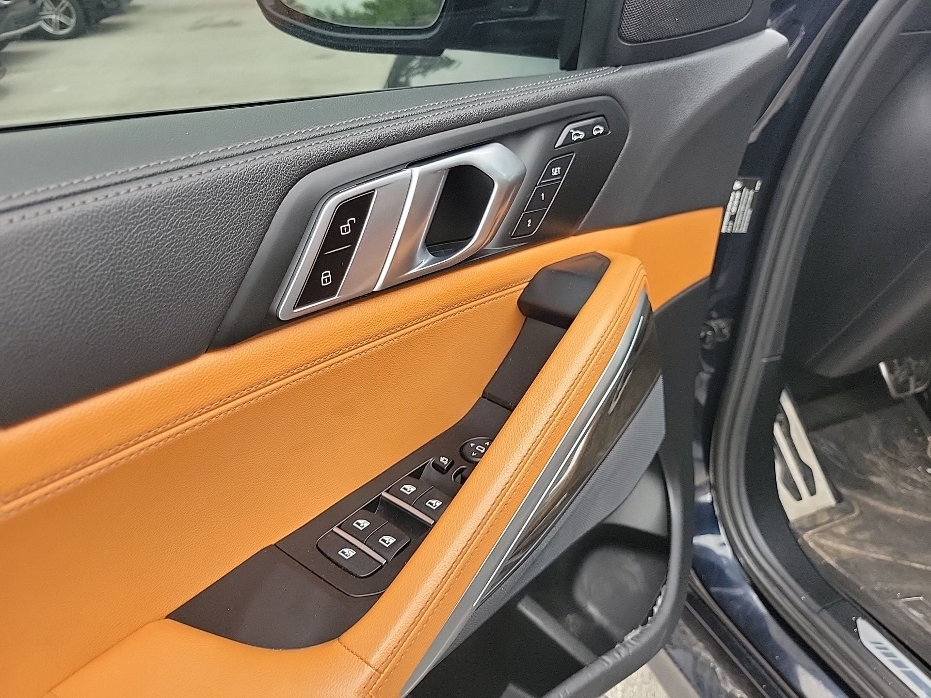 2022 BMW X6 xDrive40i