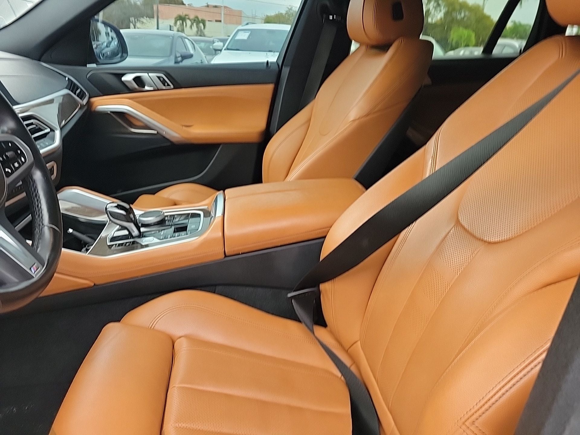 2022 BMW X6 xDrive40i