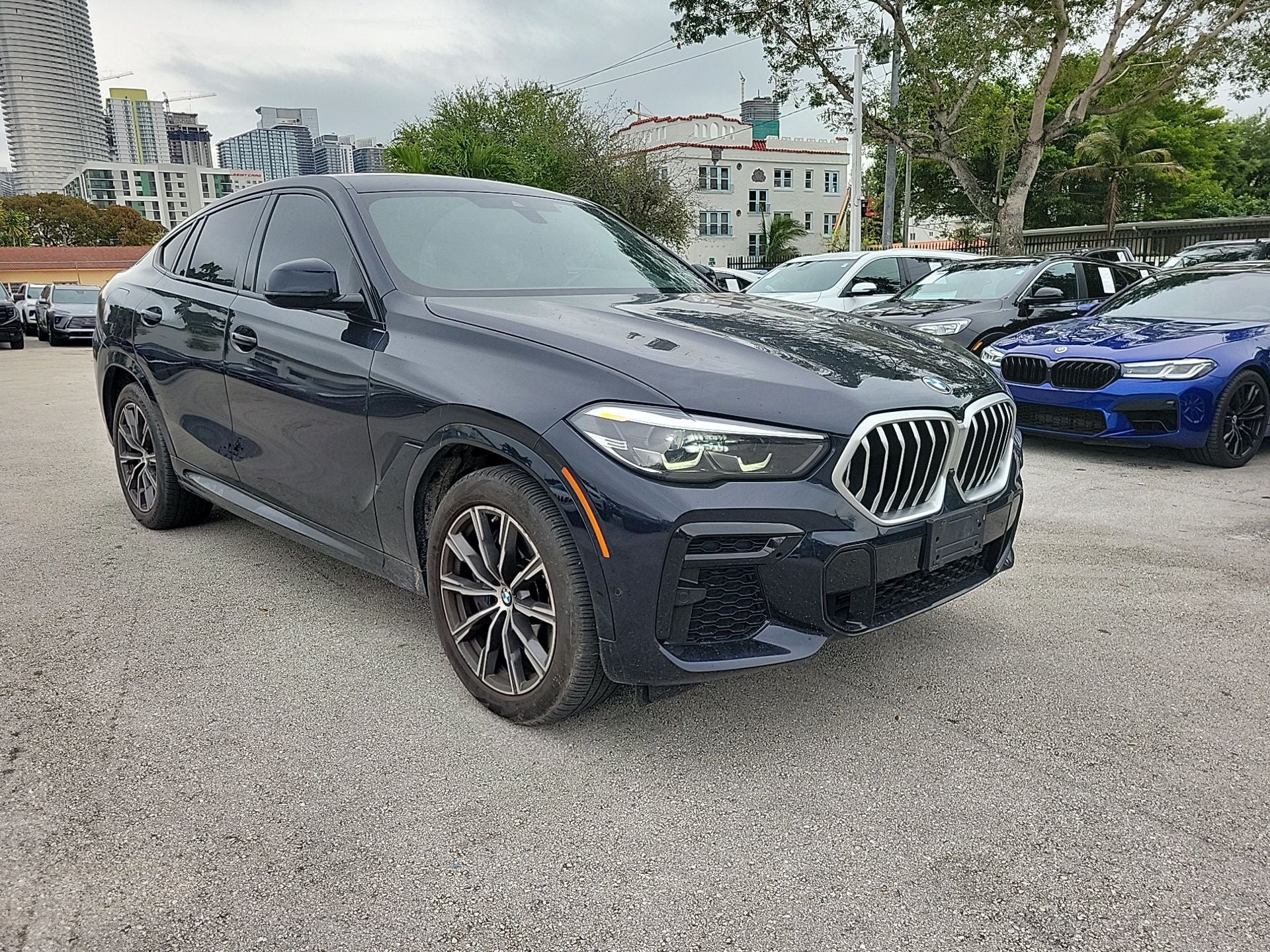 2022 BMW X6 xDrive40i
