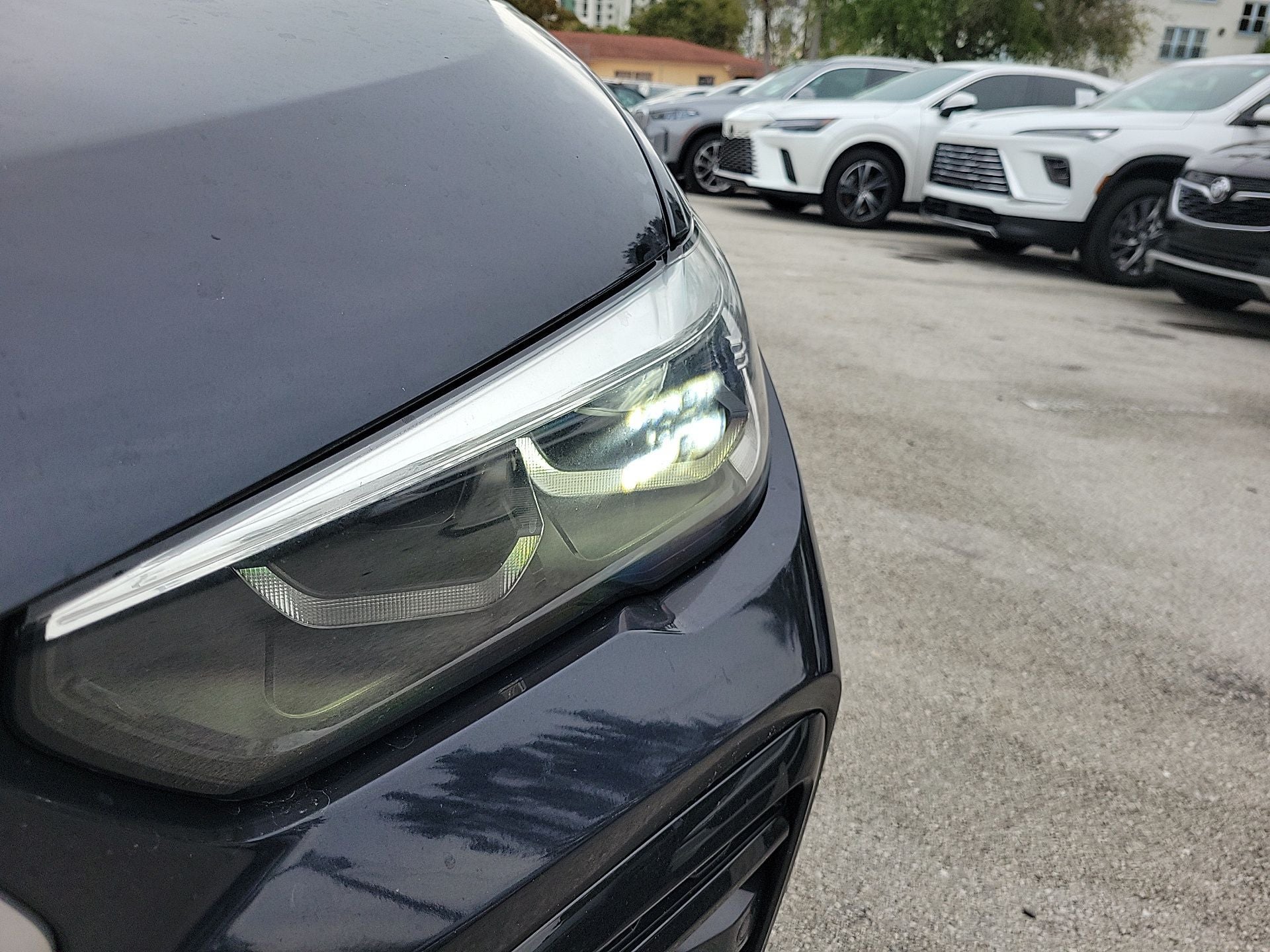 2022 BMW X6 xDrive40i