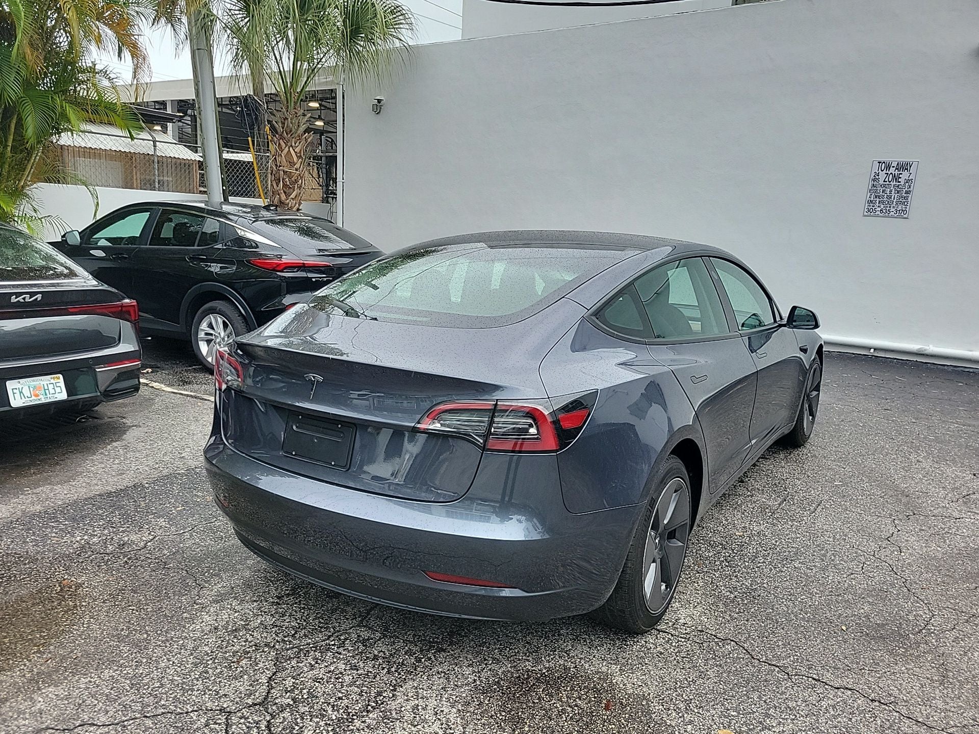 2023 Tesla Model 3 Base
