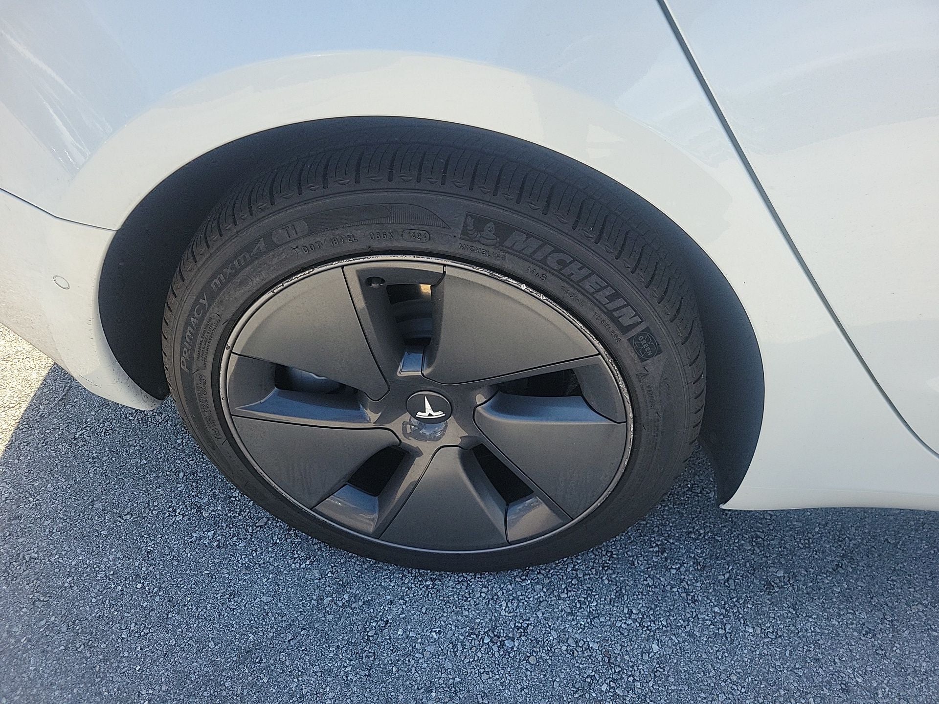 2022 Tesla Model 3 Base