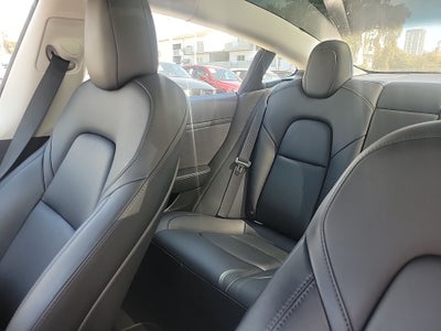 2022 Tesla Model 3 Base