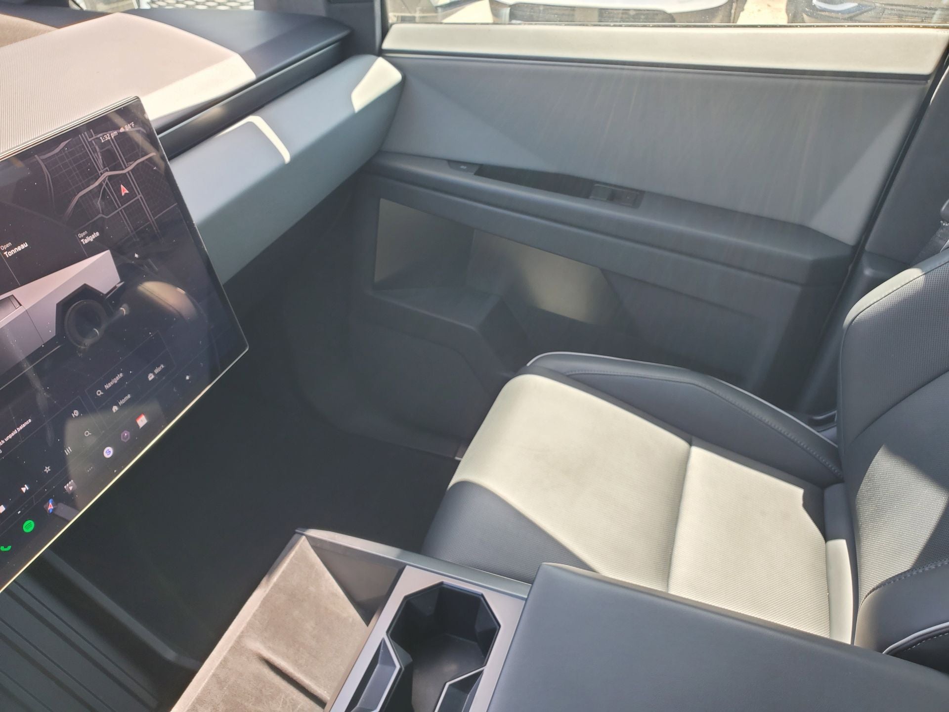 2025 Tesla Cybertruck Base