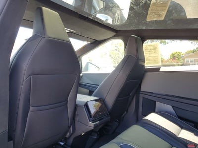 2025 Tesla Cybertruck Base