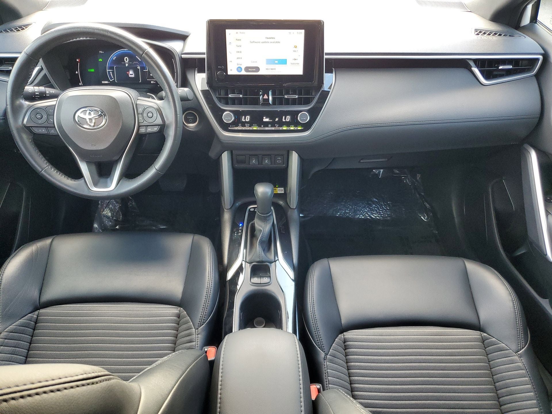 2023 Toyota Corolla Cross Hybrid XSE