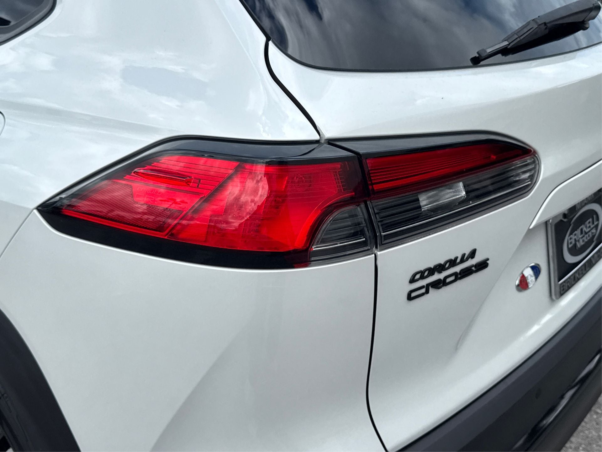 2023 Toyota Corolla Cross Hybrid XSE