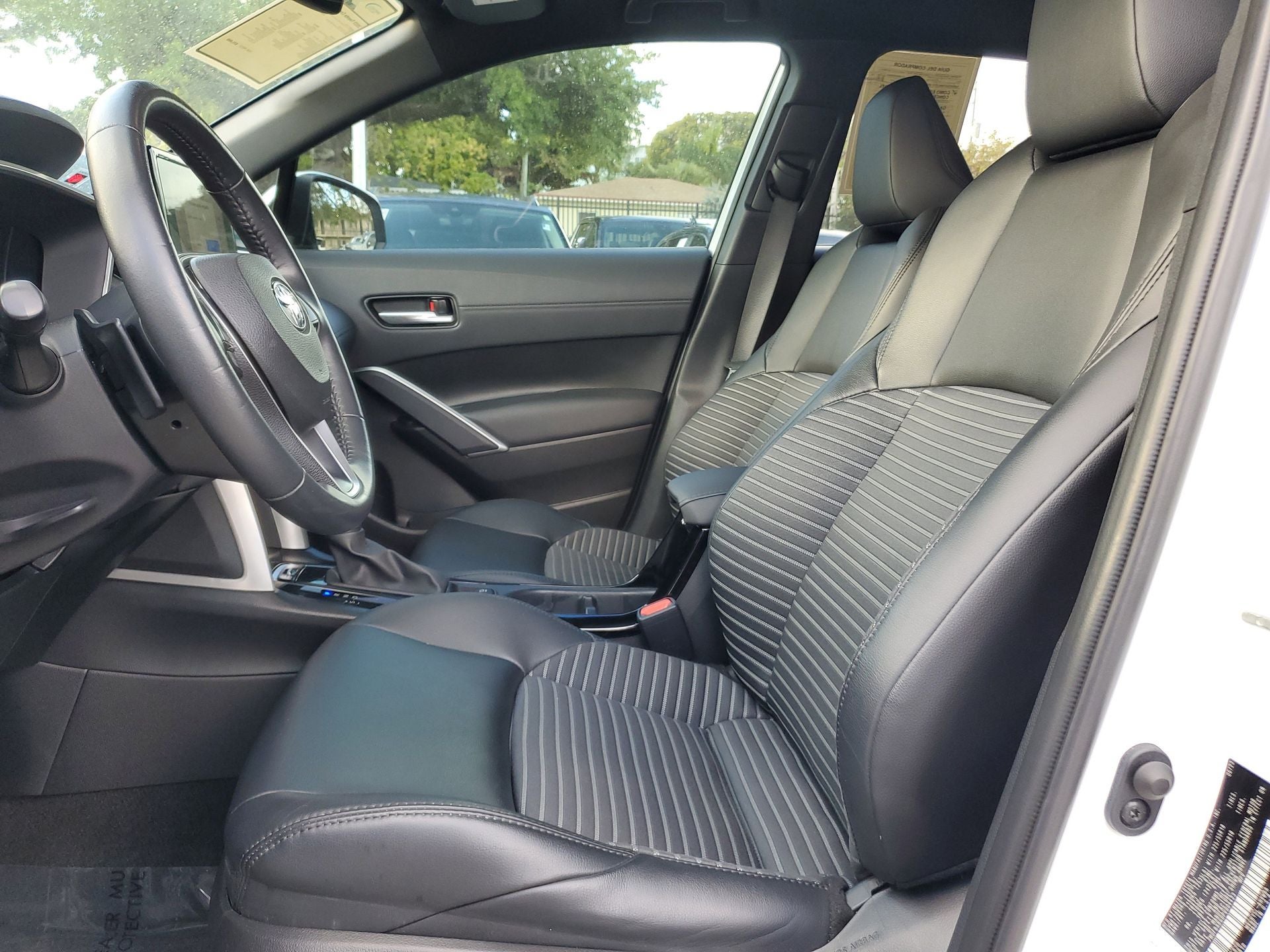 2023 Toyota Corolla Cross Hybrid XSE