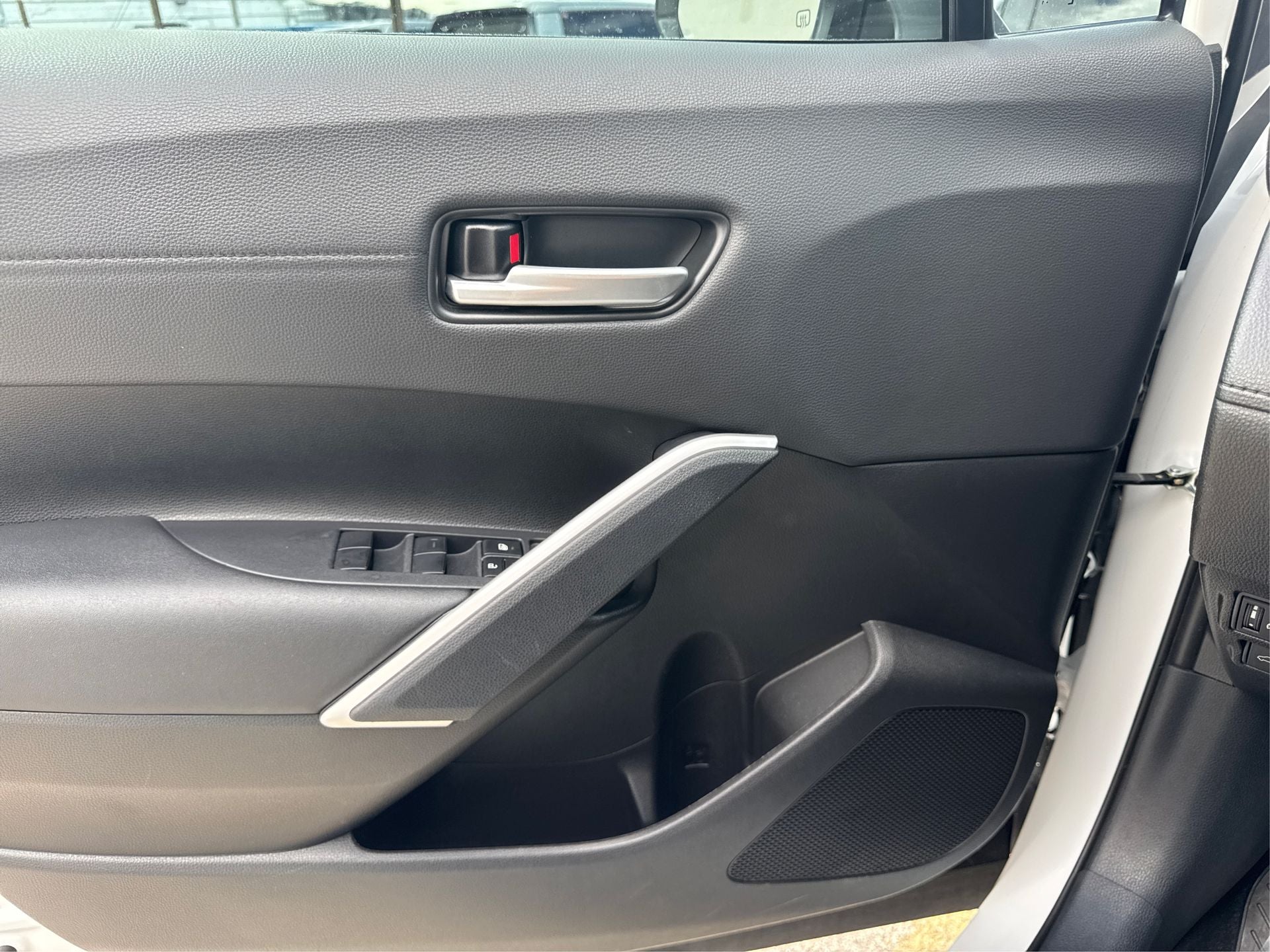 2023 Toyota Corolla Cross Hybrid XSE