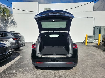 2023 Tesla Model X Base