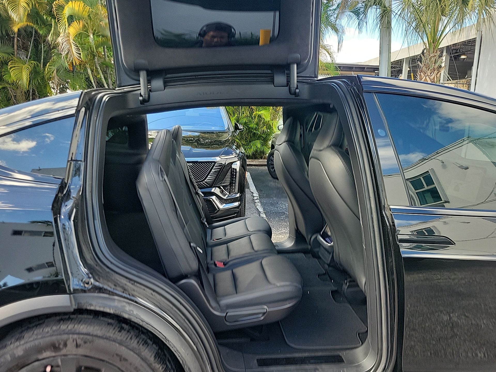 2023 Tesla Model X Base