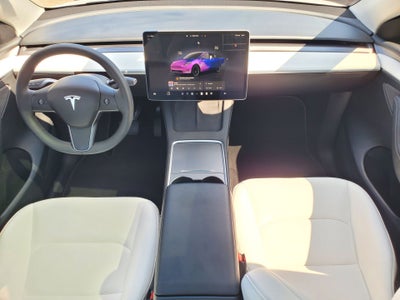 2024 Tesla Model Y Long Range