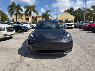 2024 Tesla Model Y Long Range