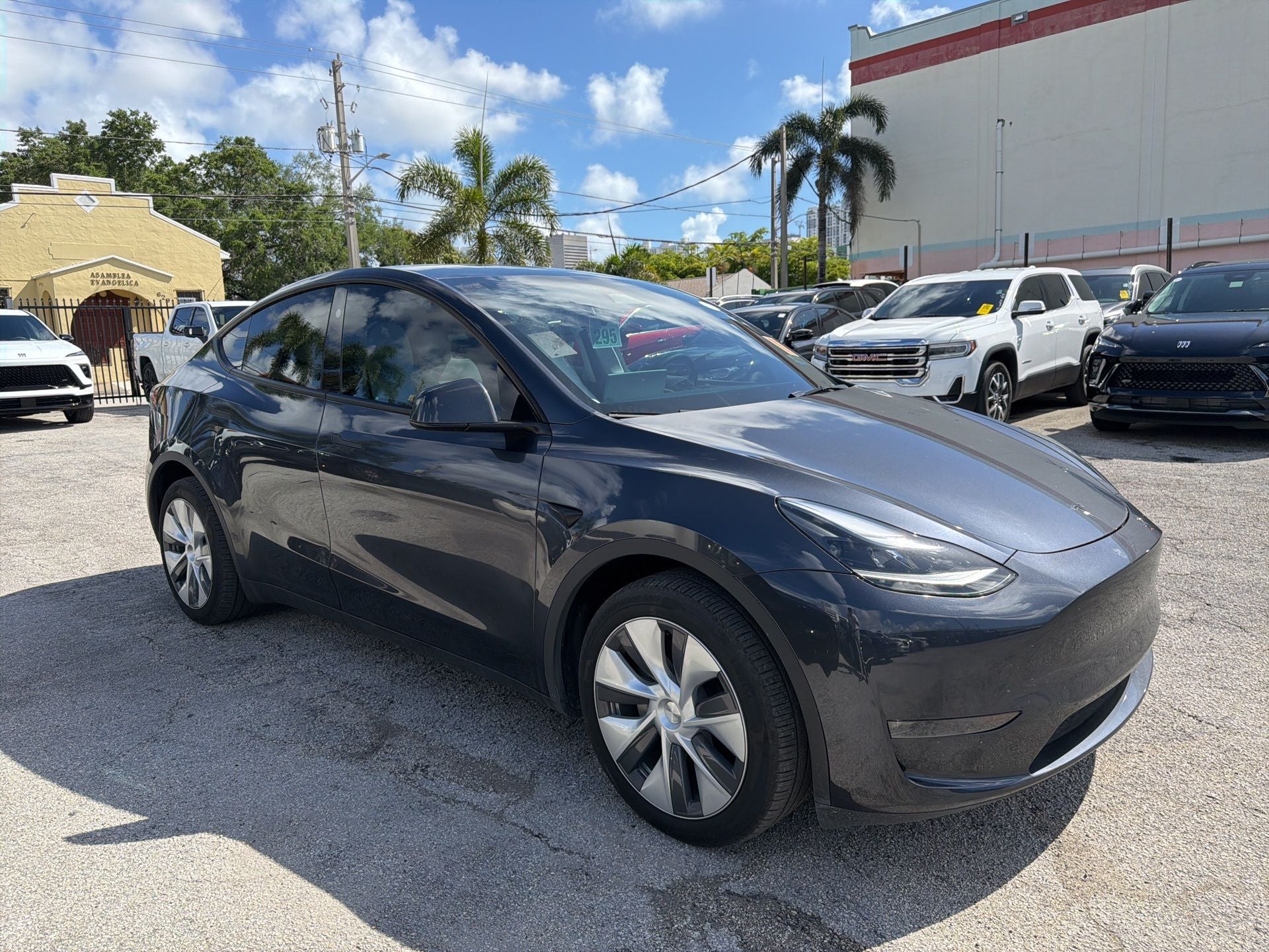 2024 Tesla Model Y Long Range