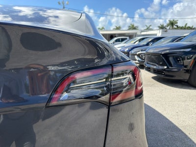 2024 Tesla Model Y Long Range