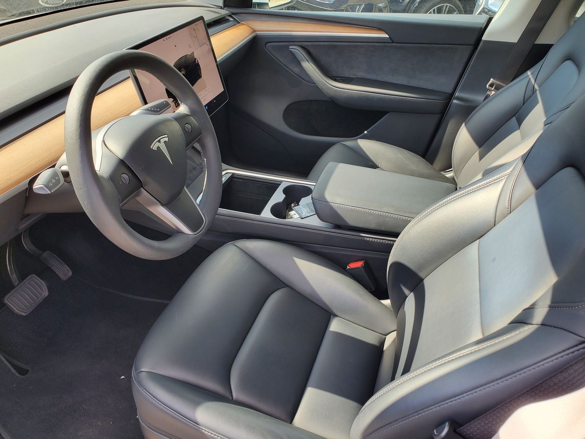 2025 Tesla Model Y Long Range