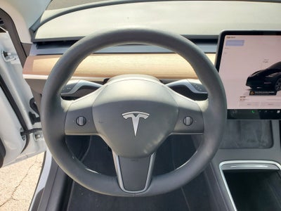 2025 Tesla Model Y Long Range