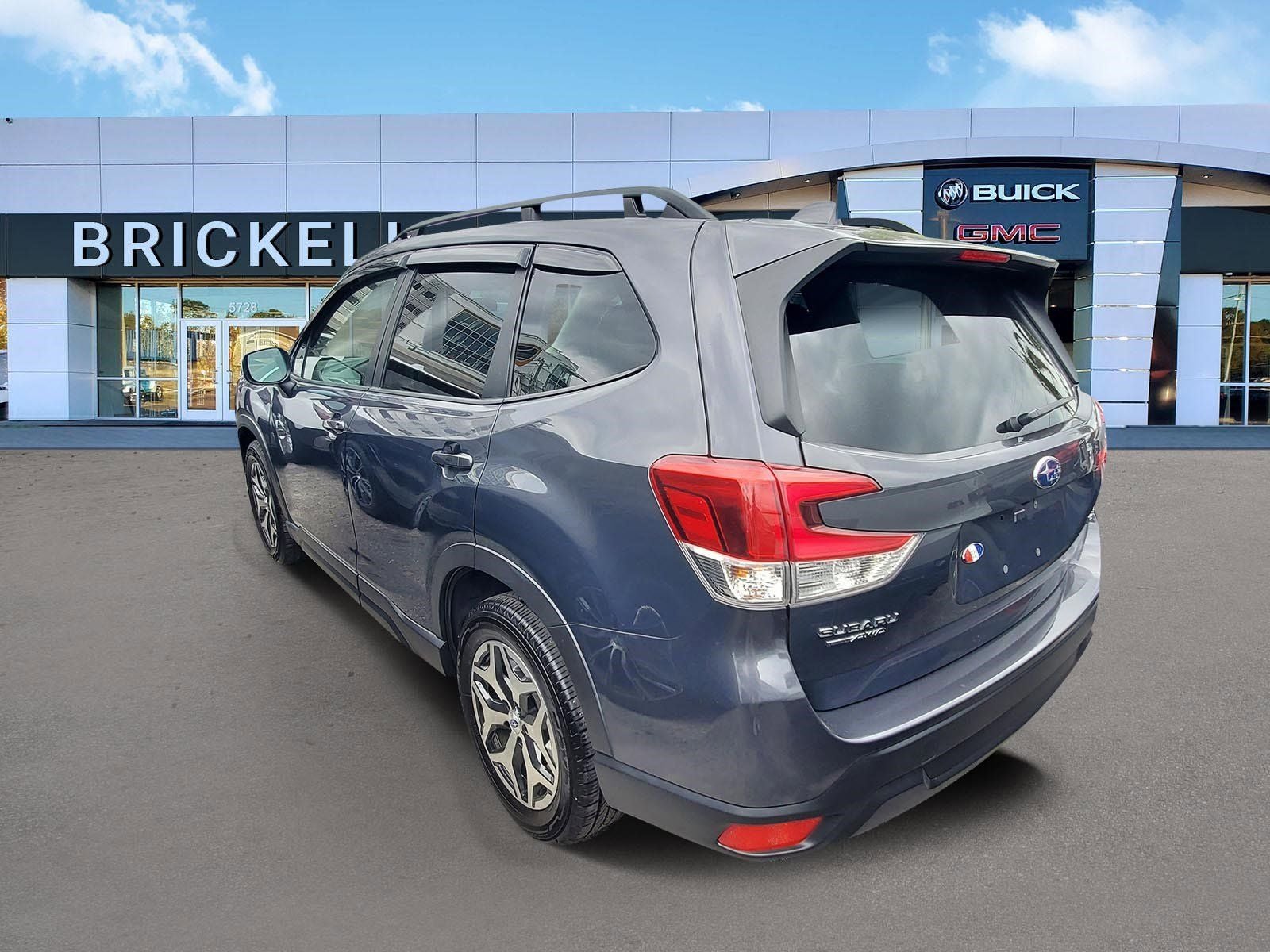 2023 Subaru Forester Premium