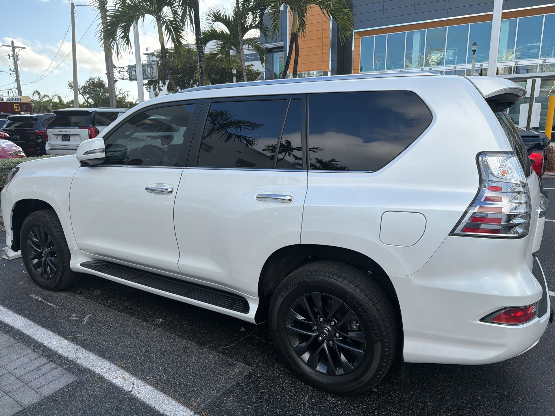 2023 Lexus GX 460
