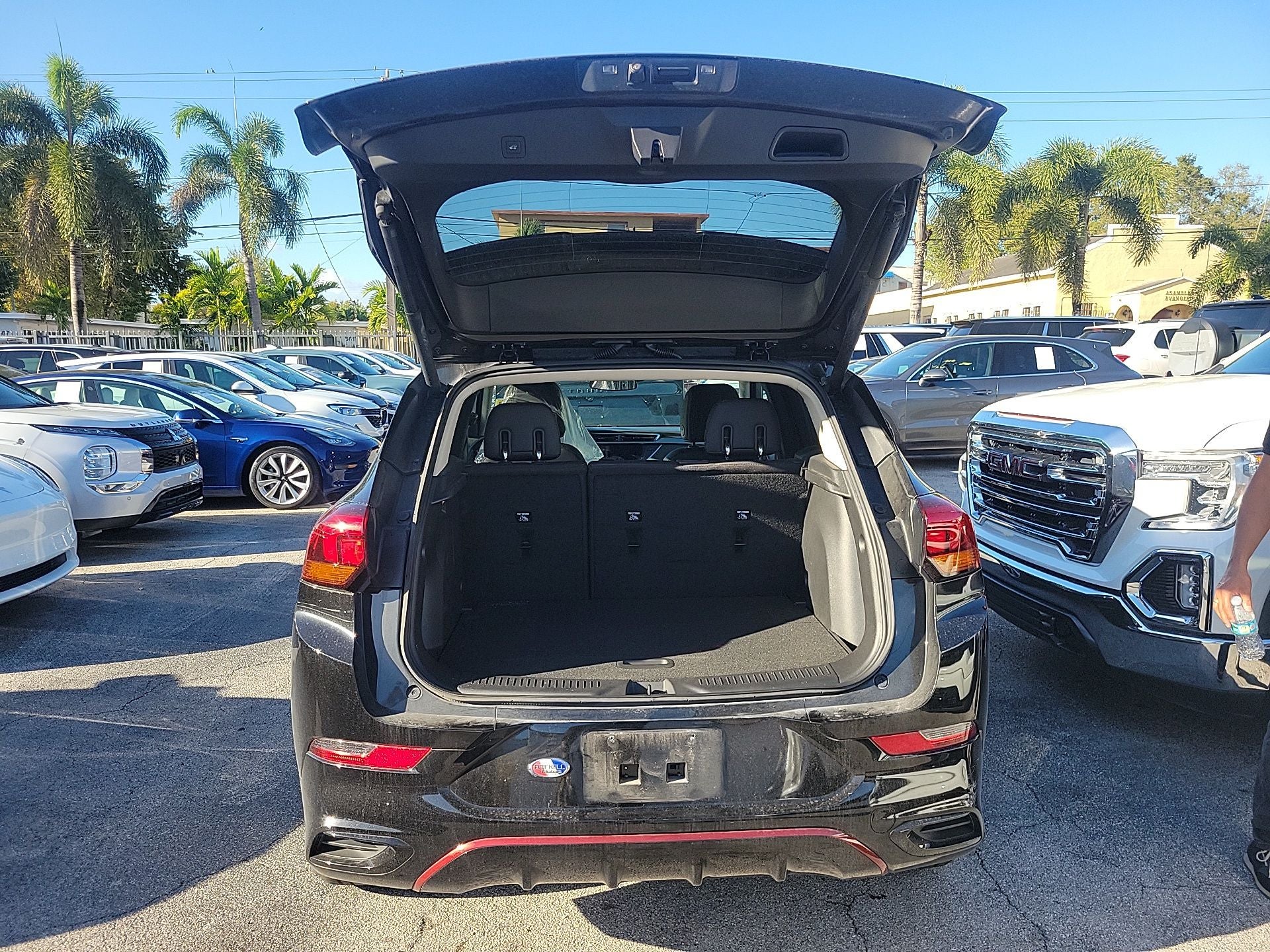 2023 Buick Encore GX Select