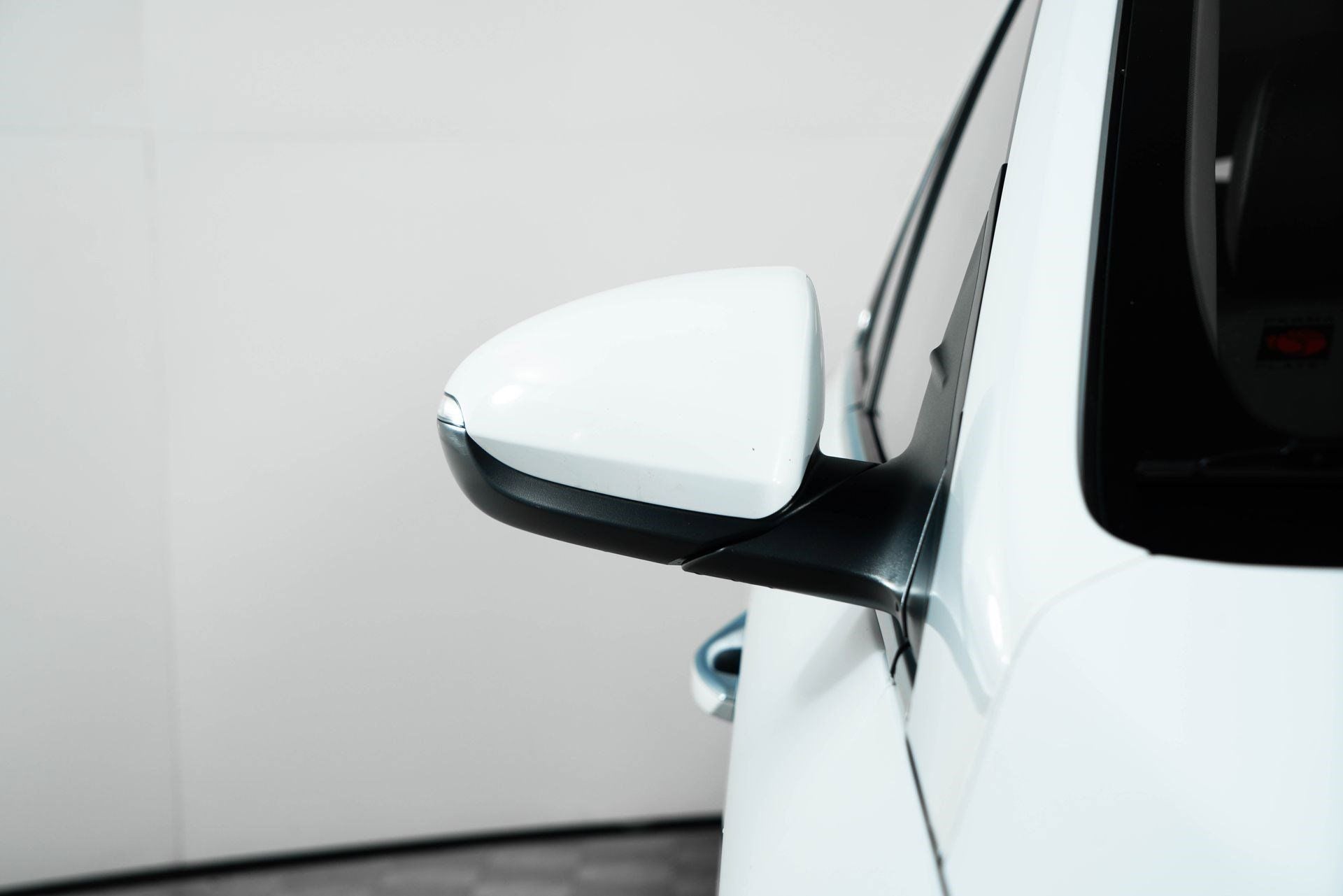 2017 Hyundai Ioniq Hybrid Limited