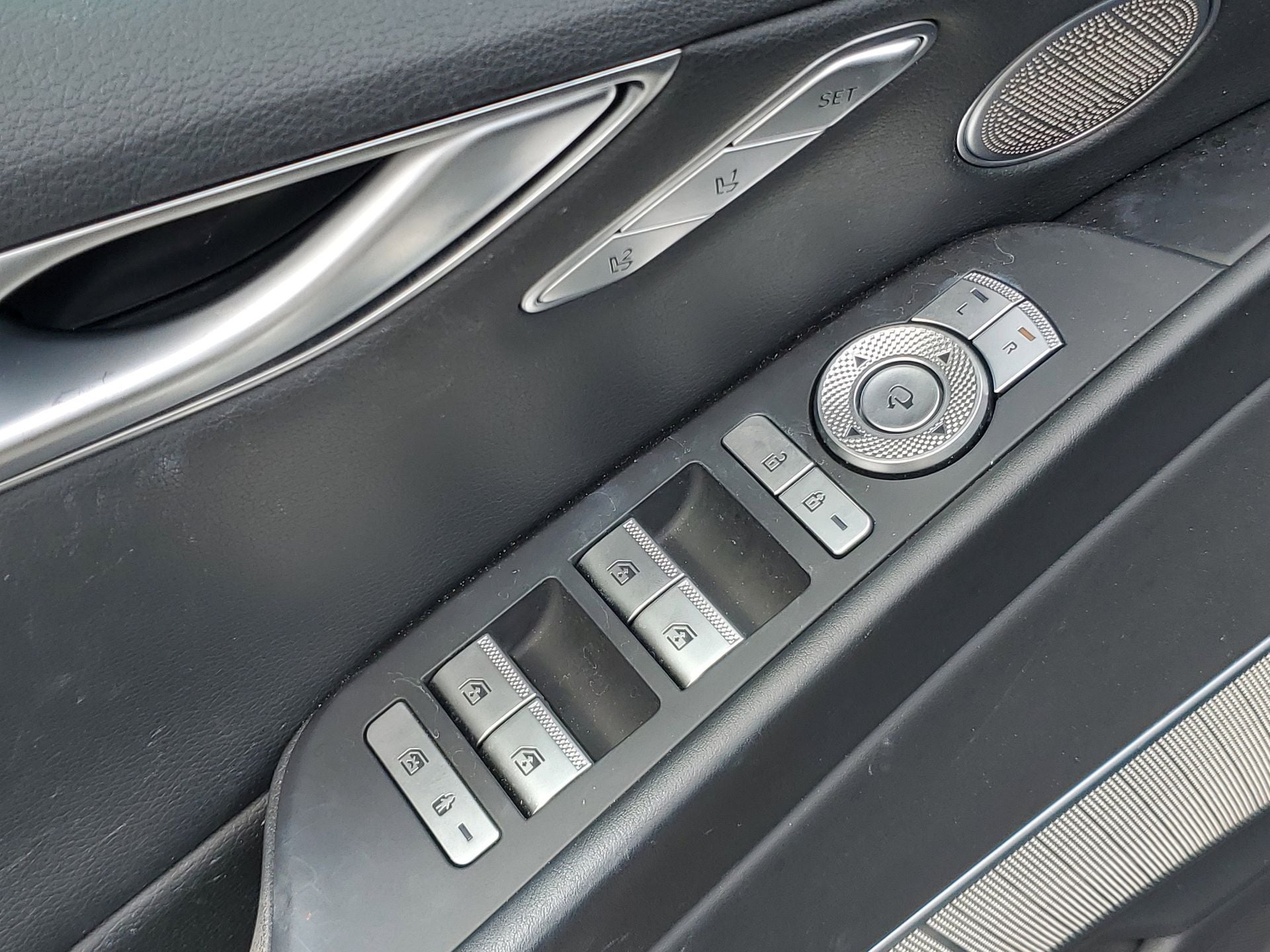 2022 Genesis G80 2.5T