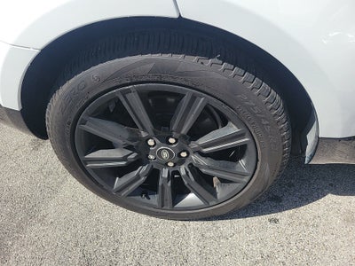 2022 Land Rover Range Rover Sport HSE Silver Edition