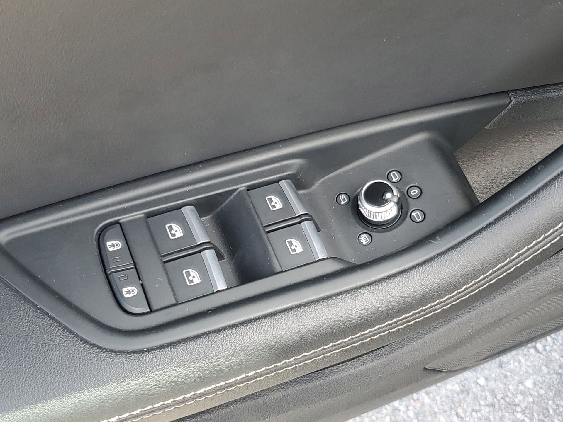 2022 Audi A4 45 S line Premium Plus quattro