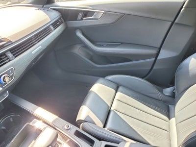 2022 Audi A4 45 S line Premium Plus quattro