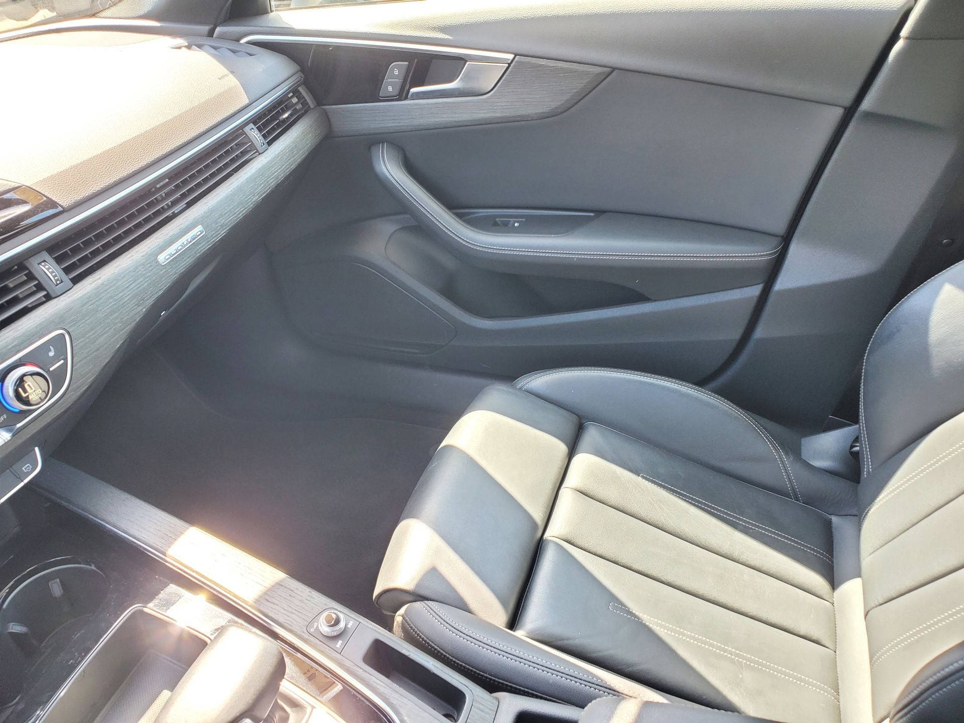 2022 Audi A4 45 S line Premium Plus quattro