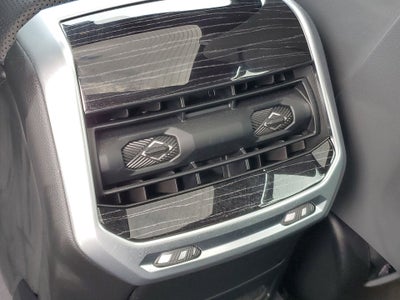 2024 BMW 7 Series 760i xDrive