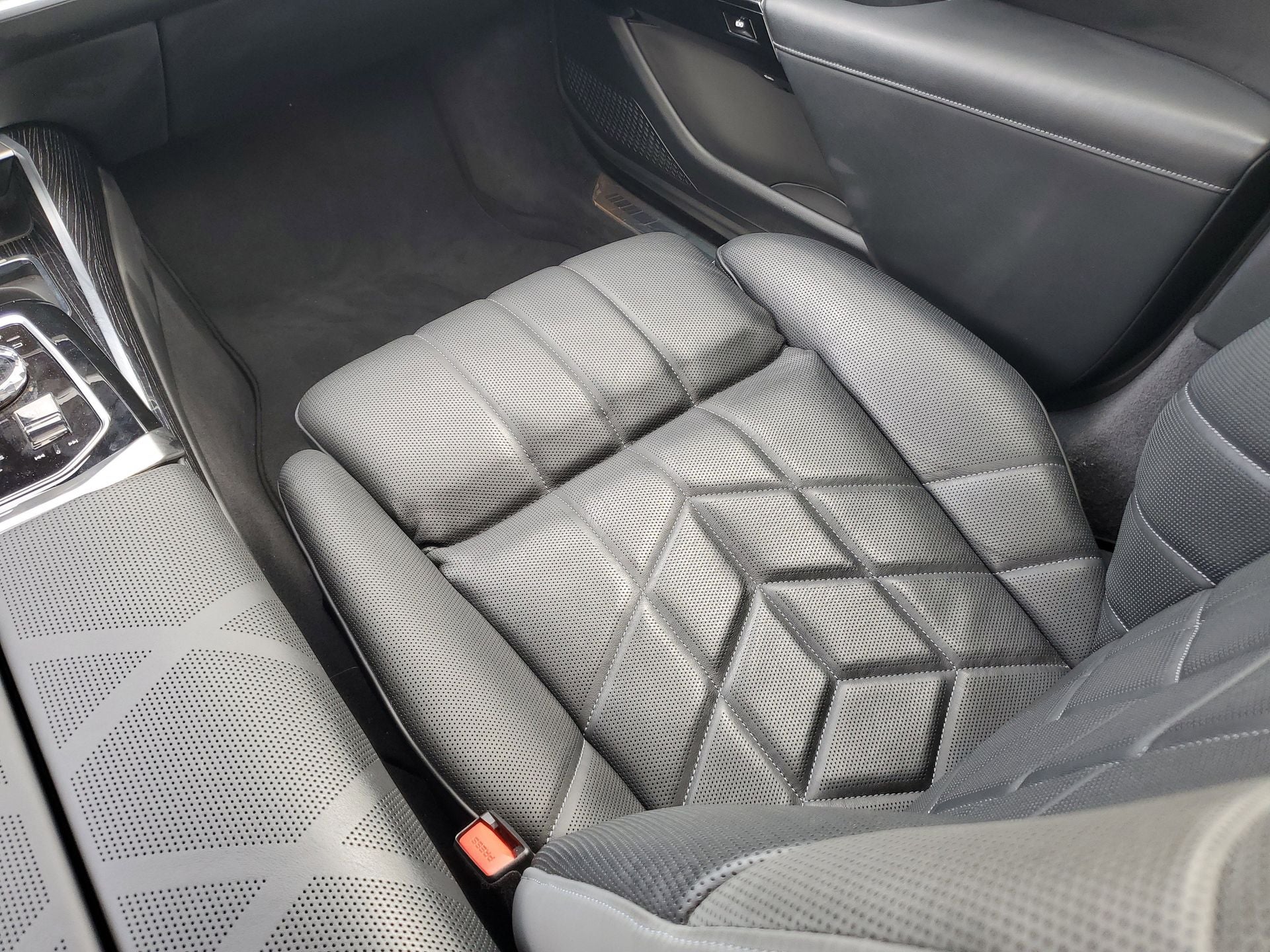 2024 BMW 7 Series 760i xDrive