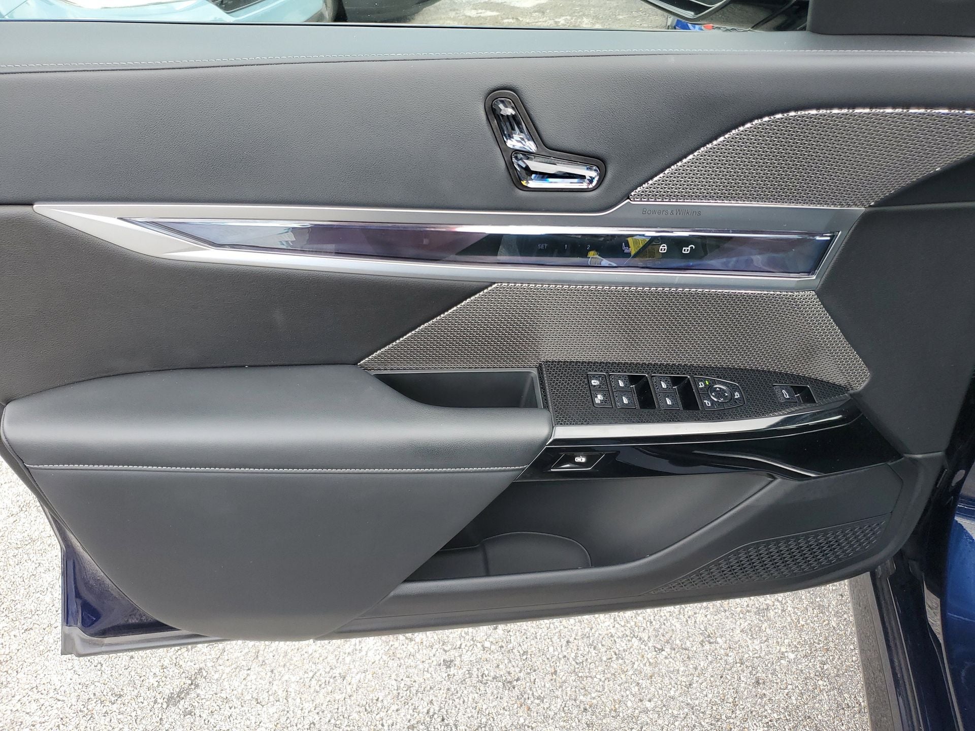 2024 BMW 7 Series 760i xDrive