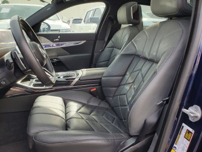 2024 BMW 7 Series 760i xDrive