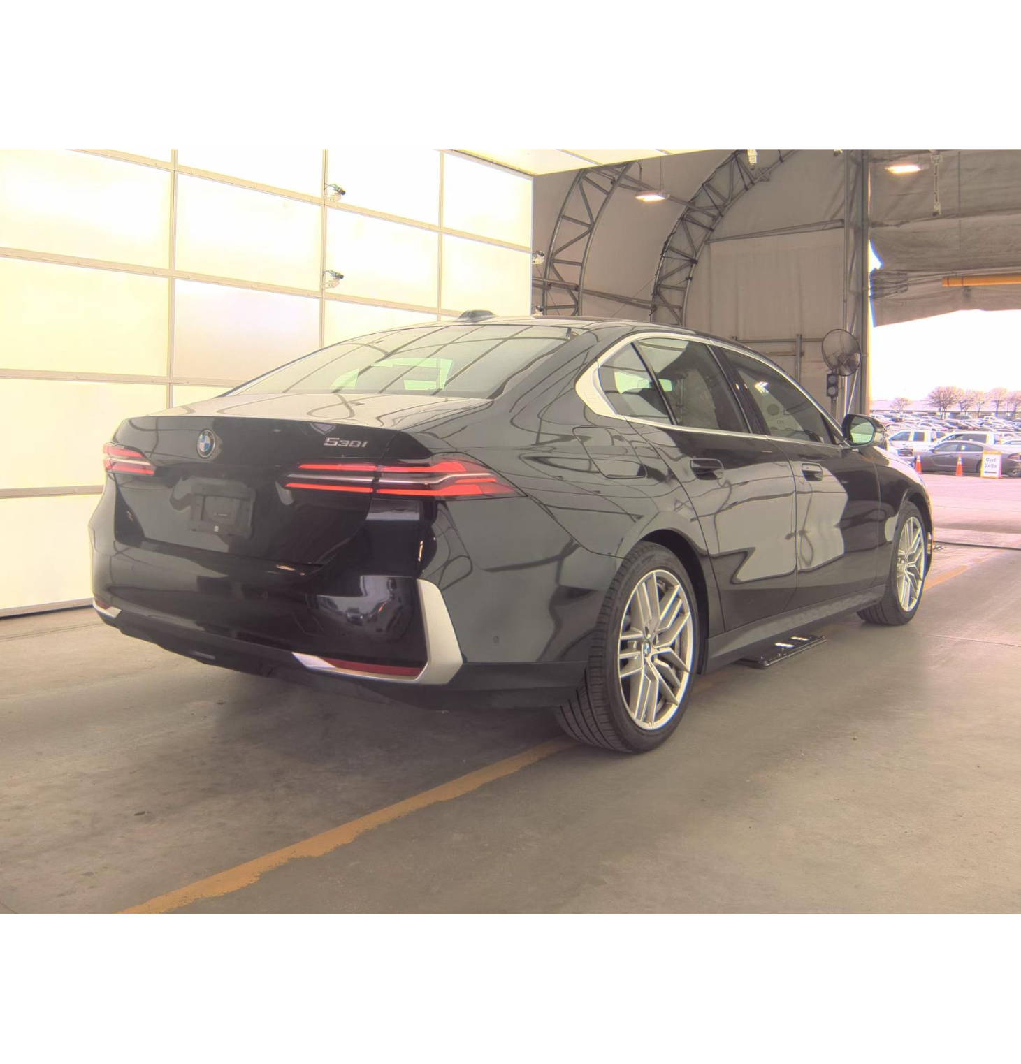 2025 BMW 5 Series 530i