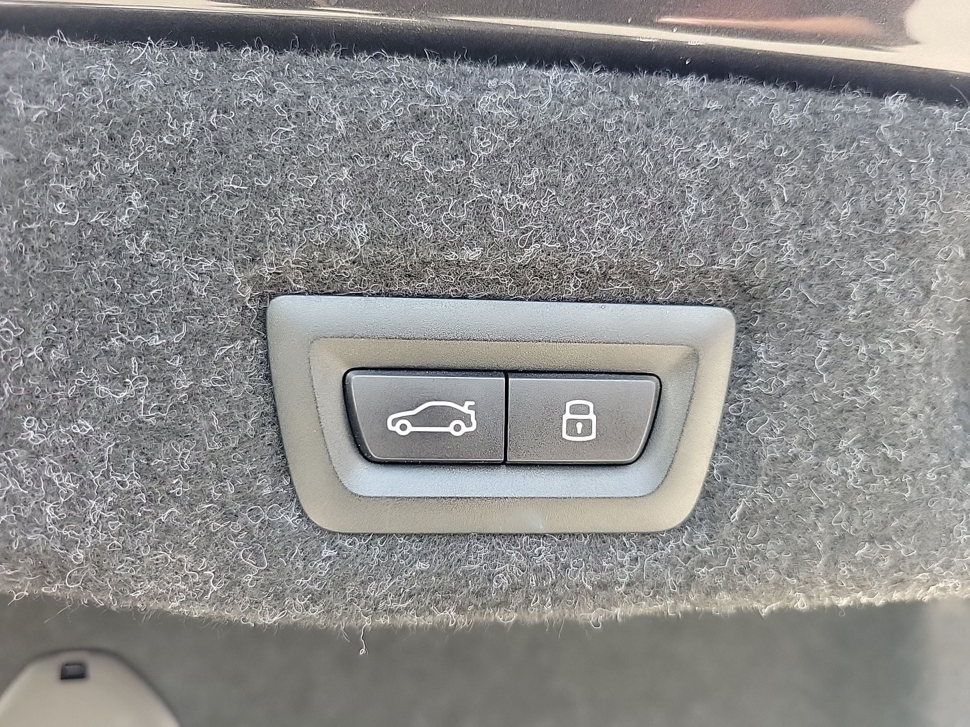 2024 BMW 5 Series 530i