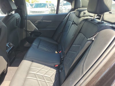 2024 BMW 5 Series 530i