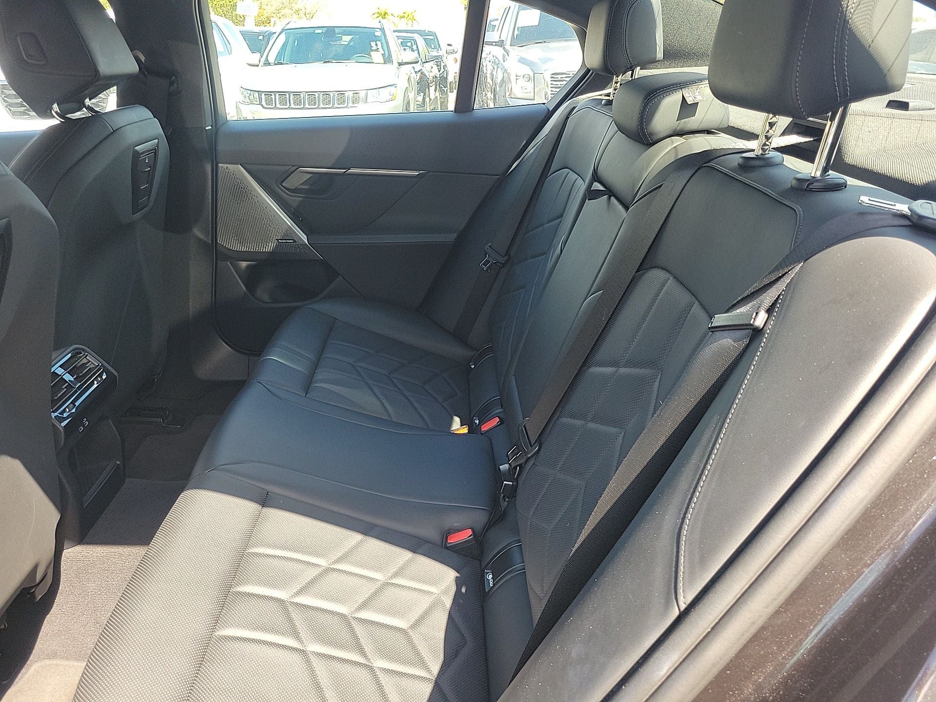 2024 BMW 5 Series 530i